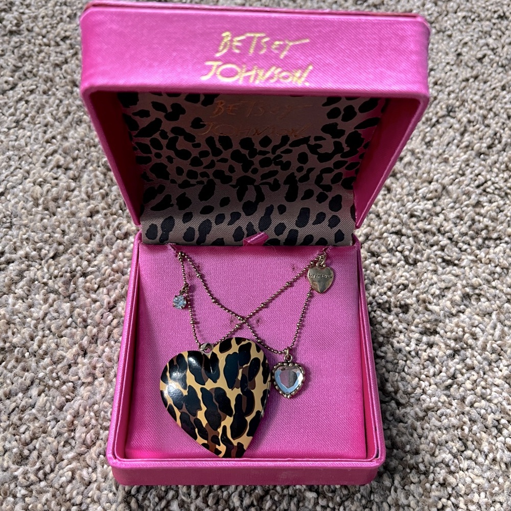 Vintage Y2K Betsey Johnson Necklace with Leopard Heart Locket